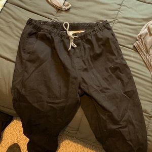 Free world cargo pants Size L color Black